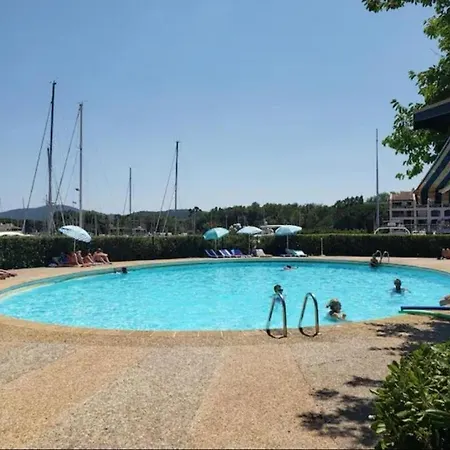Marcogvoile - Golfe De Saint-tropez - Agreable T2 Avec Vue Sur La Marina Apartman Cogolin