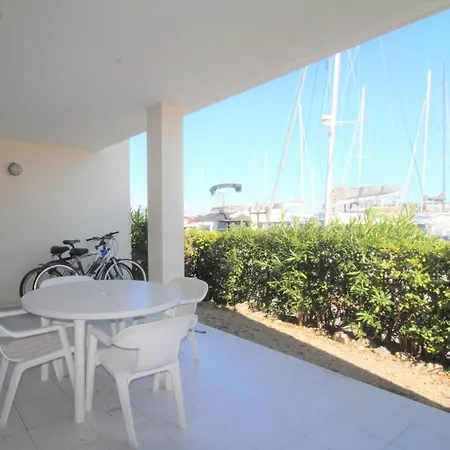 Marcogvoile - Golfe De Saint-tropez - Agreable T2 Avec Vue Sur La Marina Cogolin