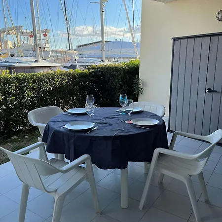 Marcogvoile - Golfe De Saint-tropez - Agreable T2 Avec Vue Sur La Marina Apartment Cogolin