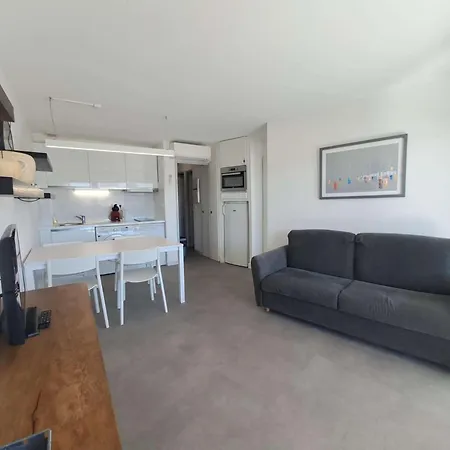 Apartment Marcogvoile - Golfe De Saint-tropez - Agreable T2 Avec Vue Sur La Marina